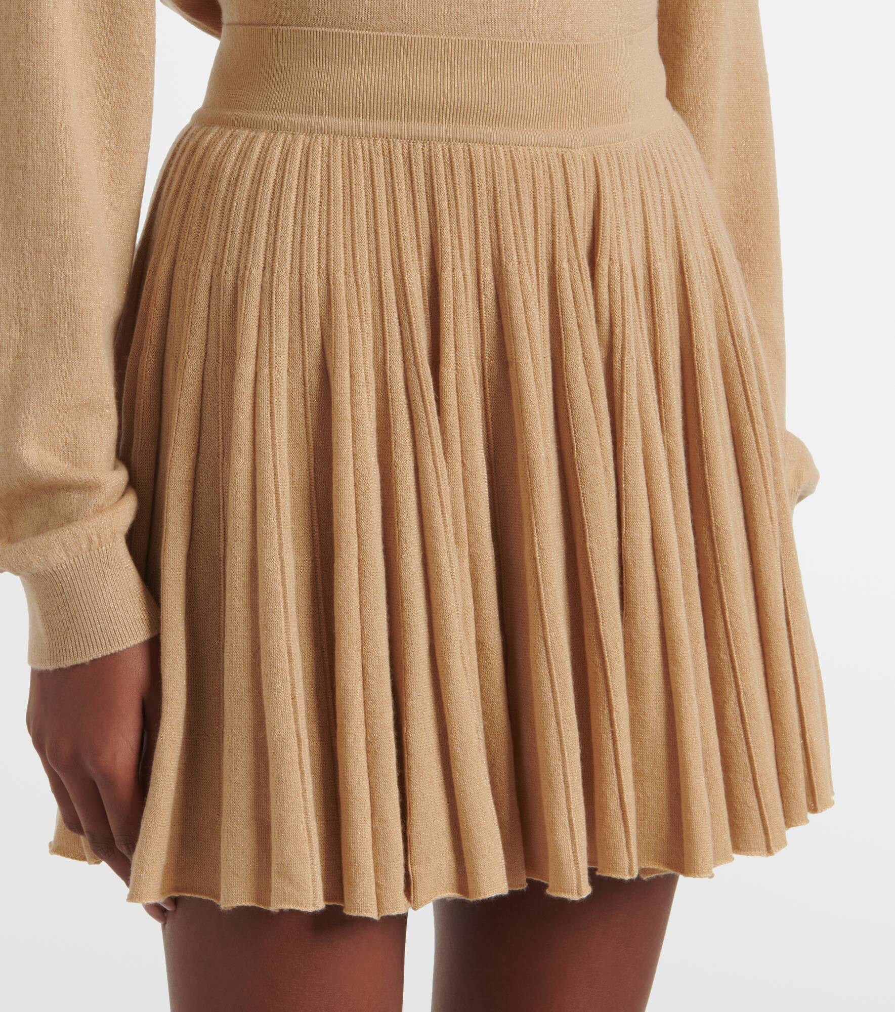 Luciole pleated cashmere-blend shorts - 4