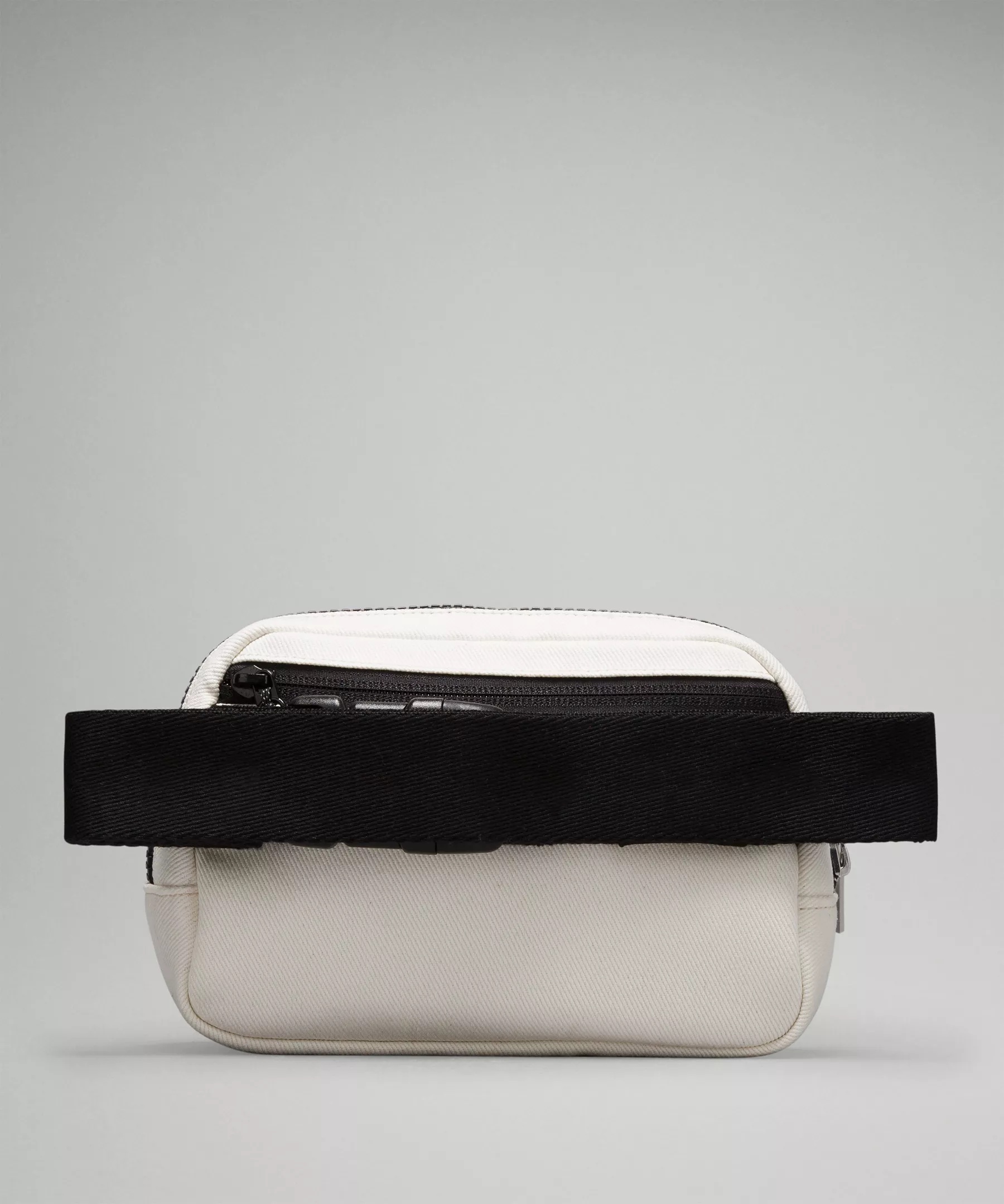 Everywhere Belt Bag 1L *Canvas - 3