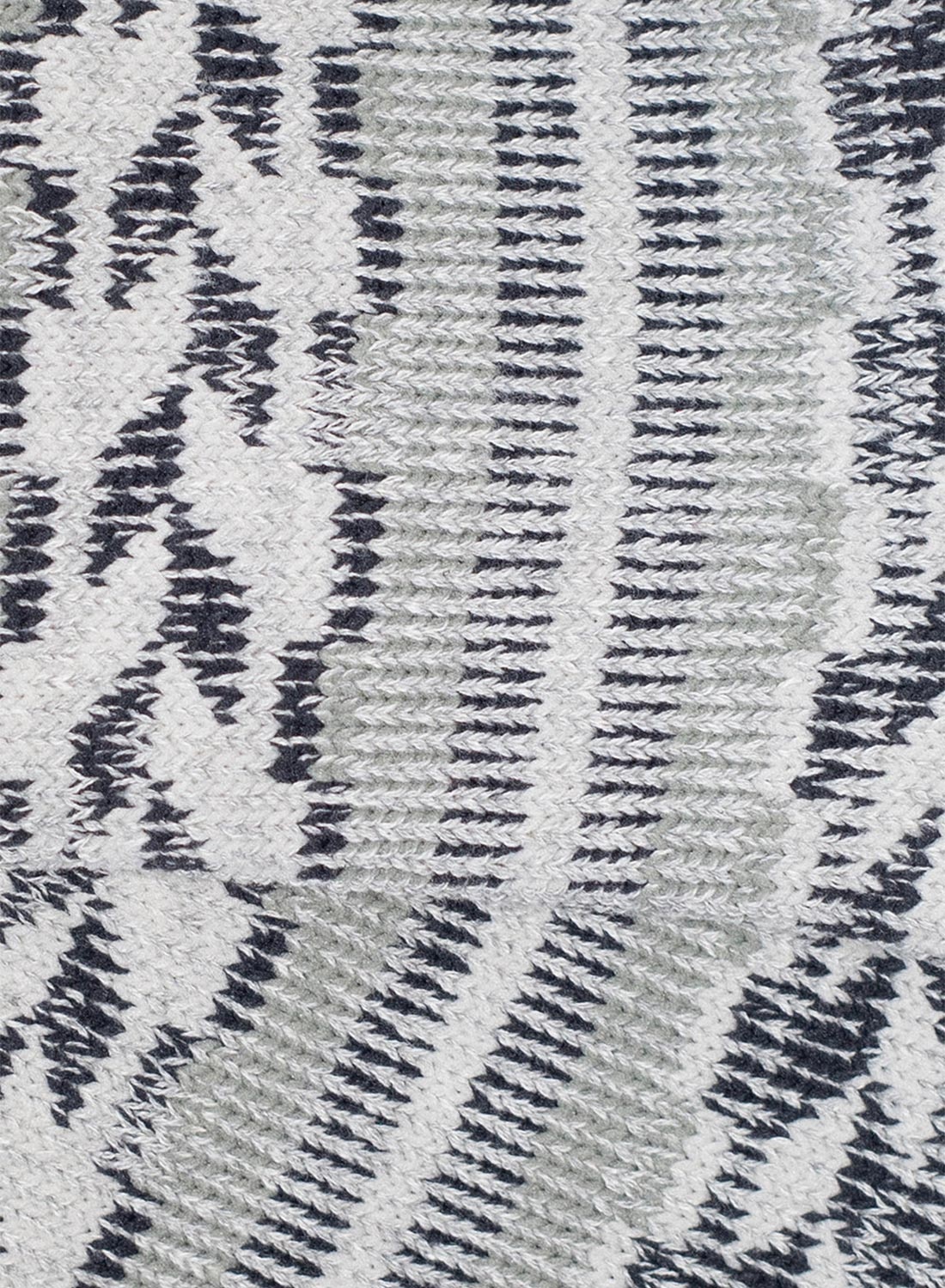 Kinari Tokyo Natural Symbol Pattern Crew Sock in Grey - 2