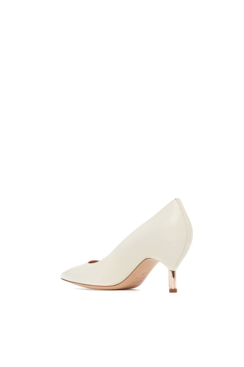 GABRIELA HEARST Sofia Pump outlook