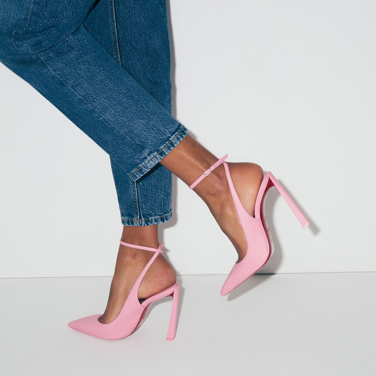 Christian Louboutin Condora Strap | REVERSIBLE