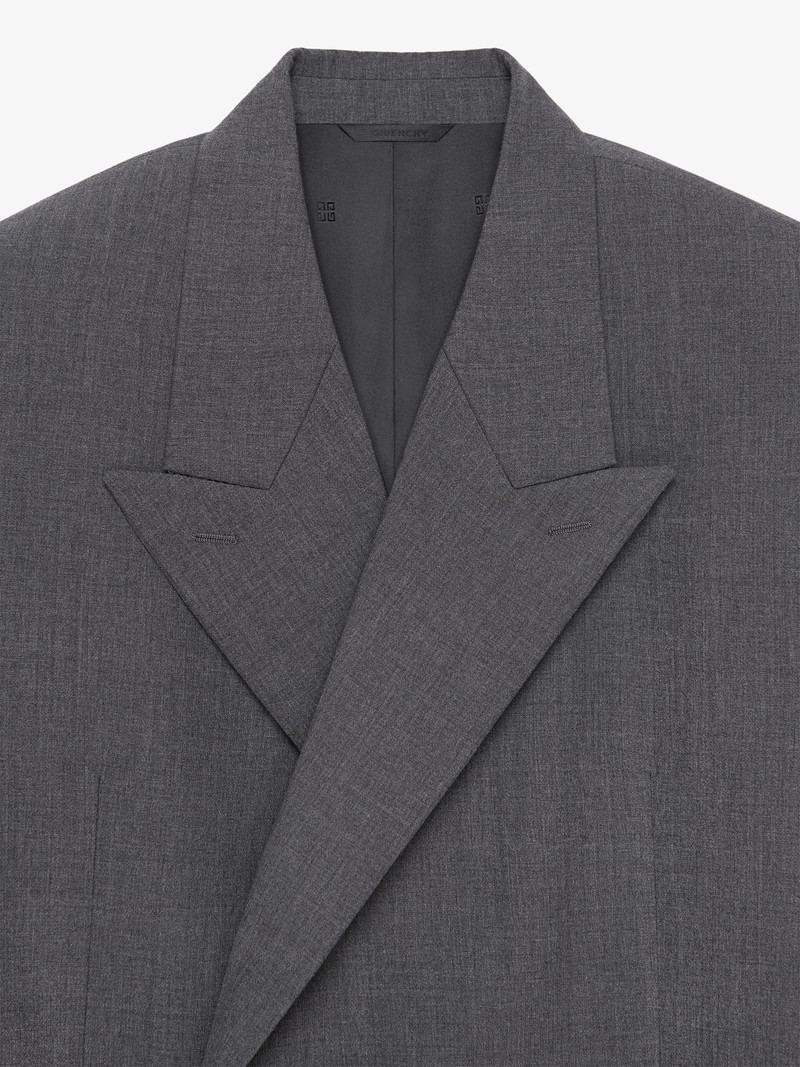 OVERSIZED DOUBLE BREASTED COAT IN WOOL 5