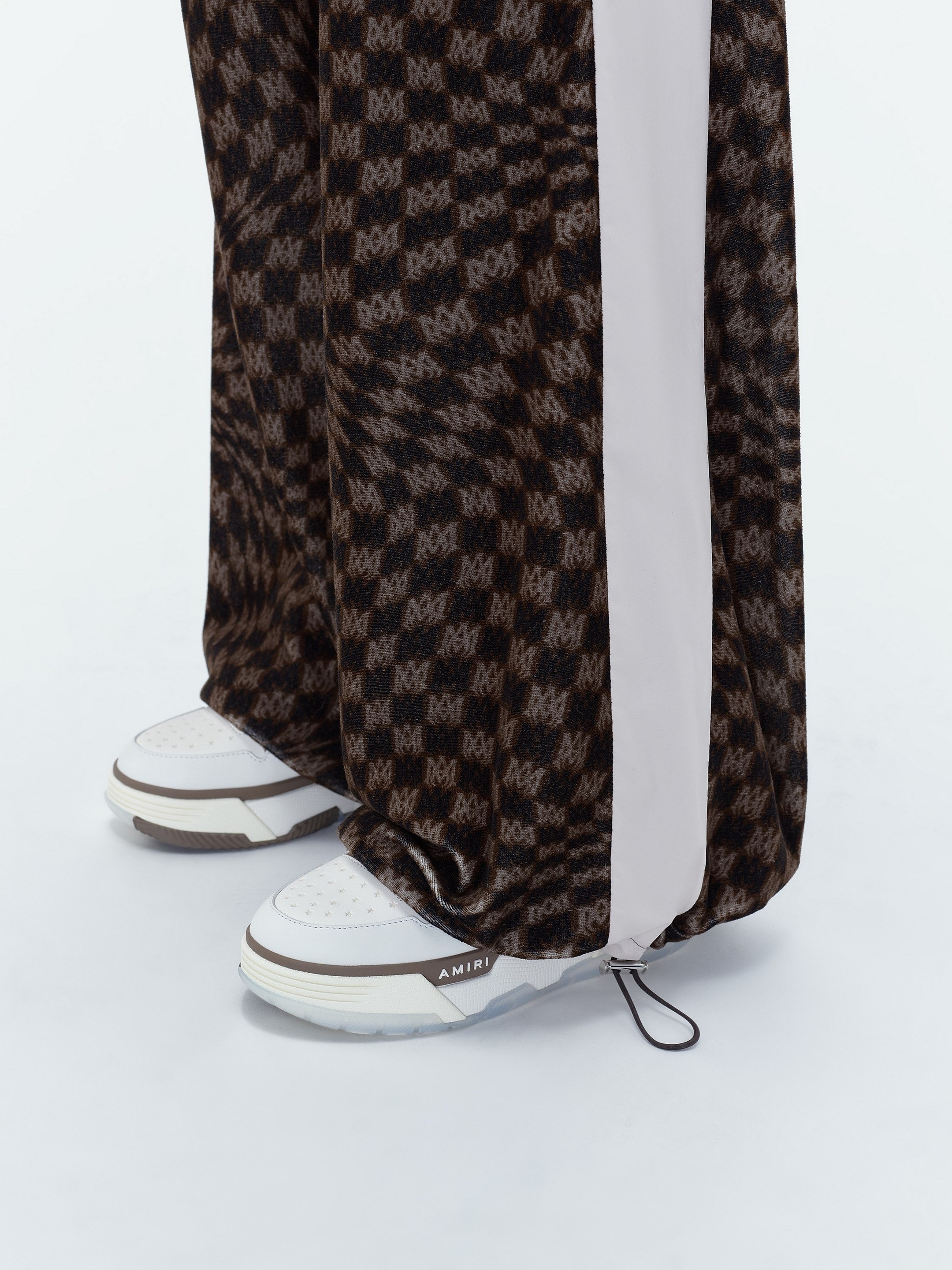 WIDE LEG RETRO TRACK PANT - 8