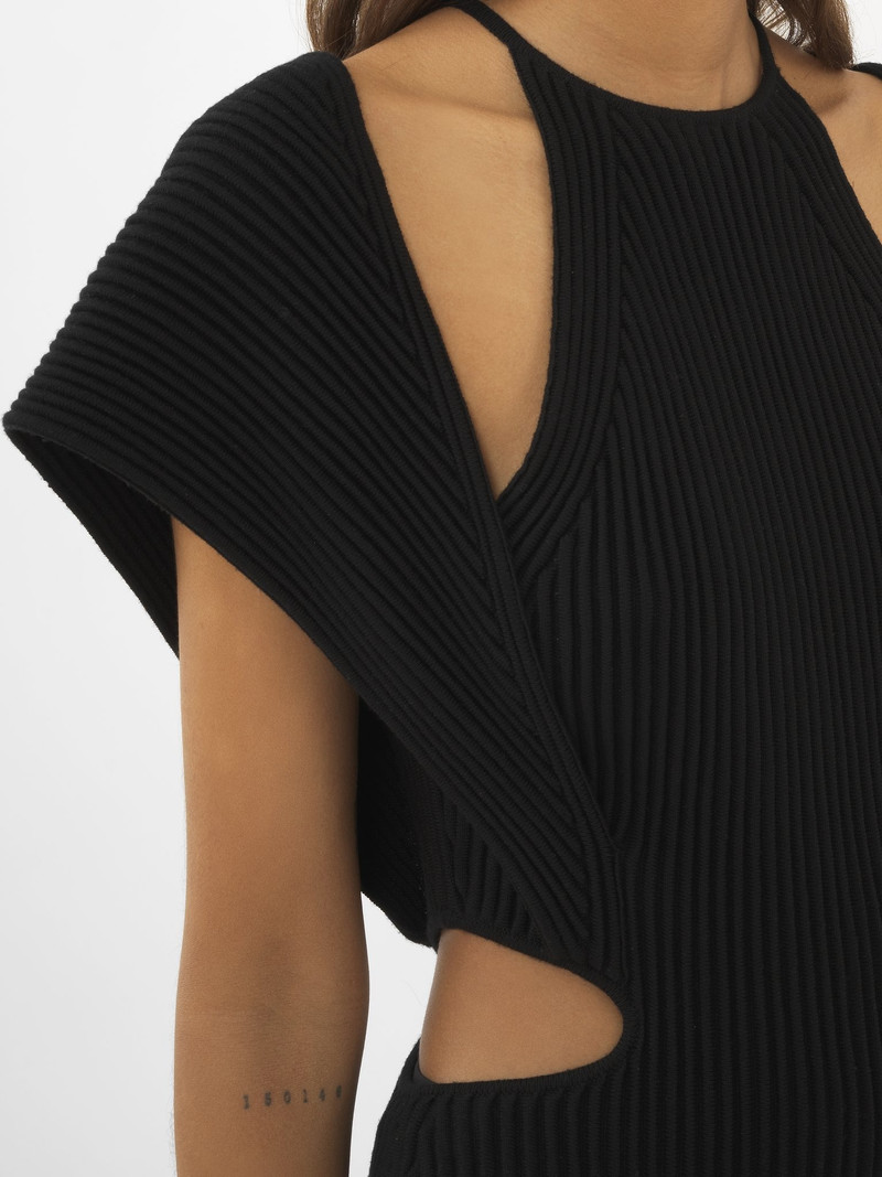 CUT-OUT SLEEVELESS MAXI DRESS 6