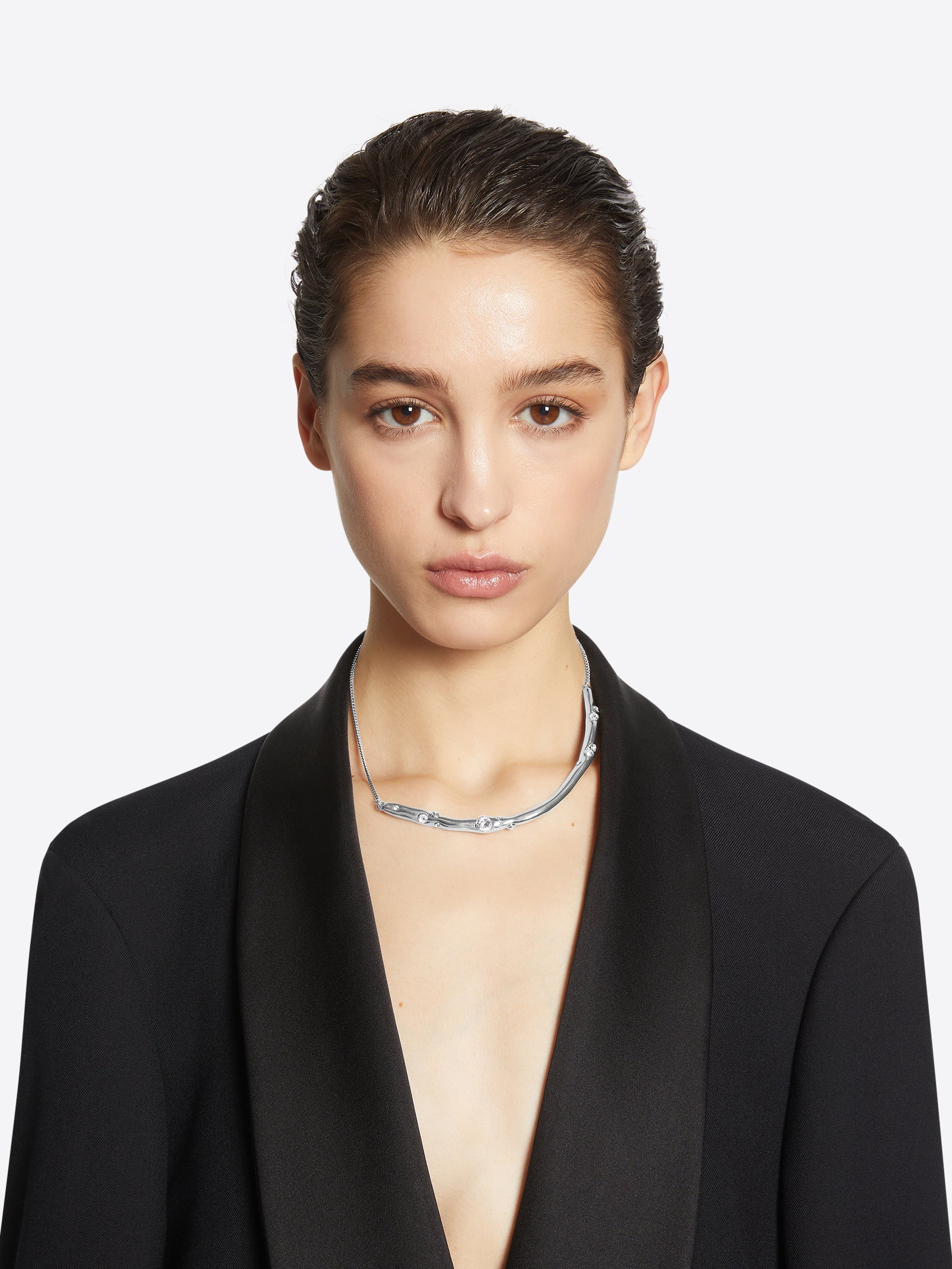 EMBELLISHED NECKLACE - 4