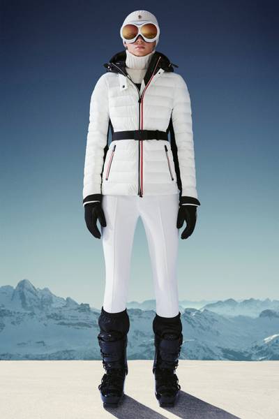 Moncler Bruche Short Down Jacket outlook