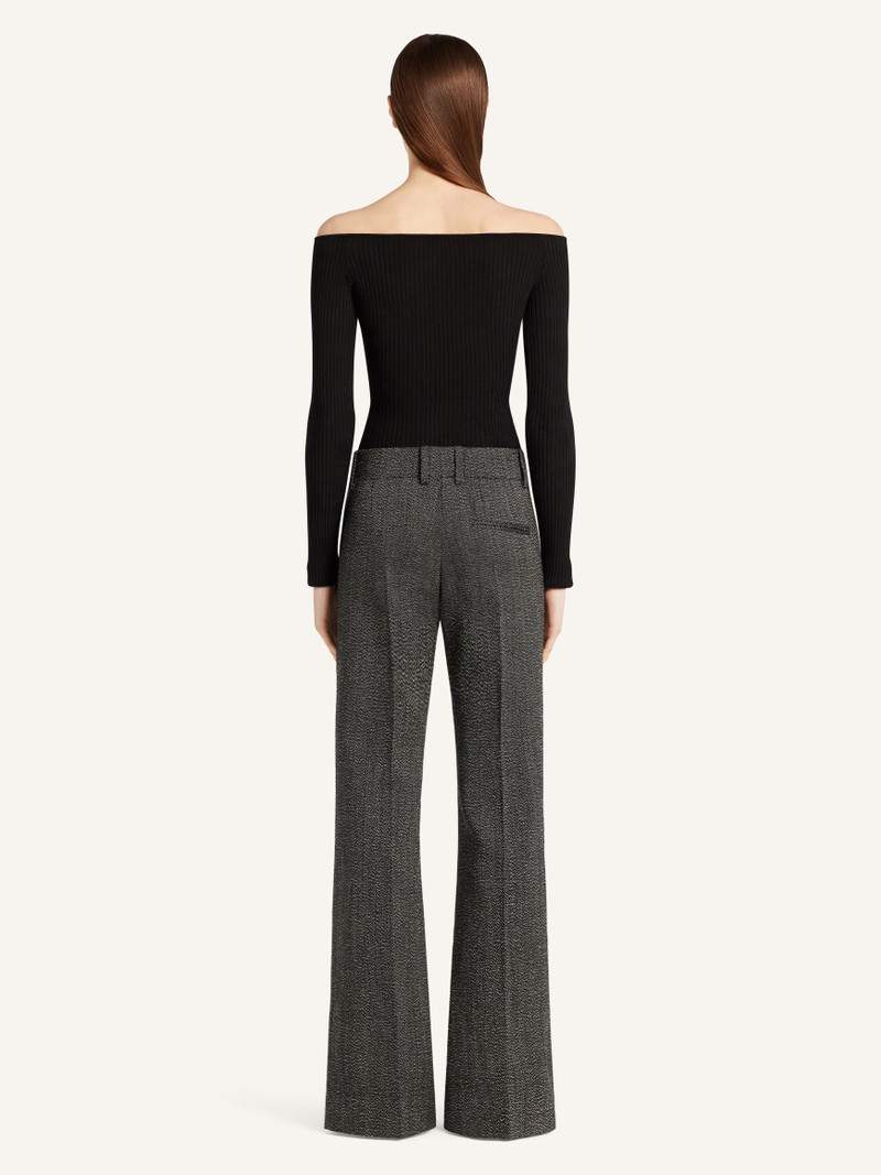 OFF SHOULDER RIB KNIT TOP 4