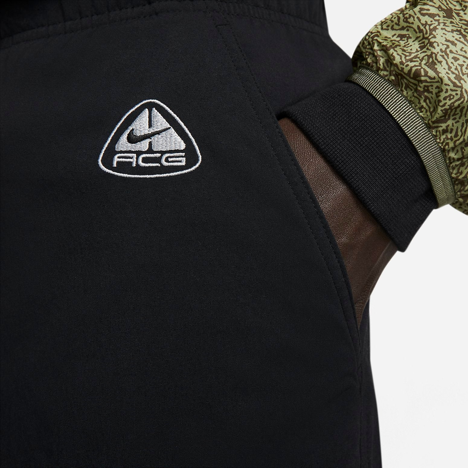 Nike ACG Caps Cargo Pants 'Black' DX6969-010 - 3