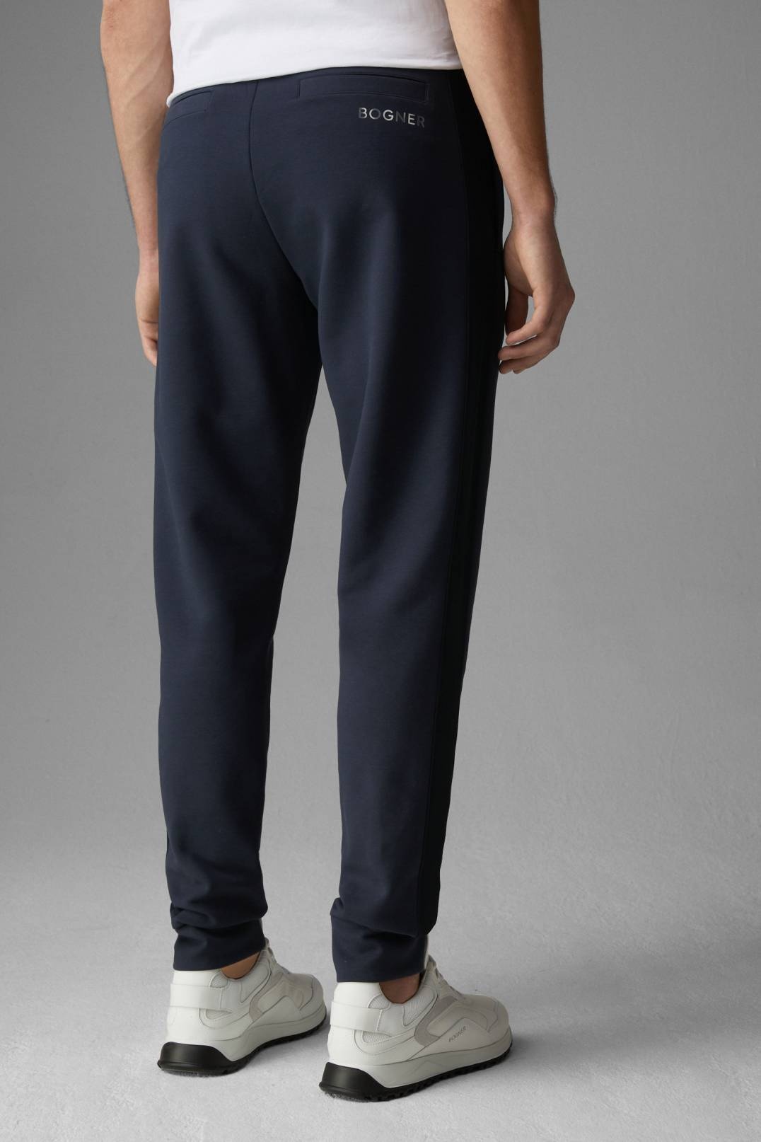 DON JOGGING TROUSERS IN NAVY BLUE - 3