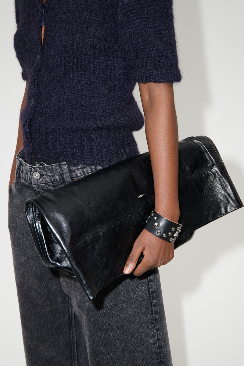 Beyond Tote Black Leather 3