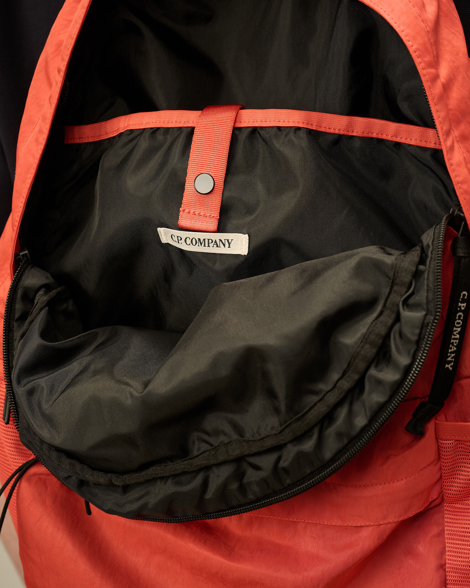 Nylon B Lens Backpack - 4