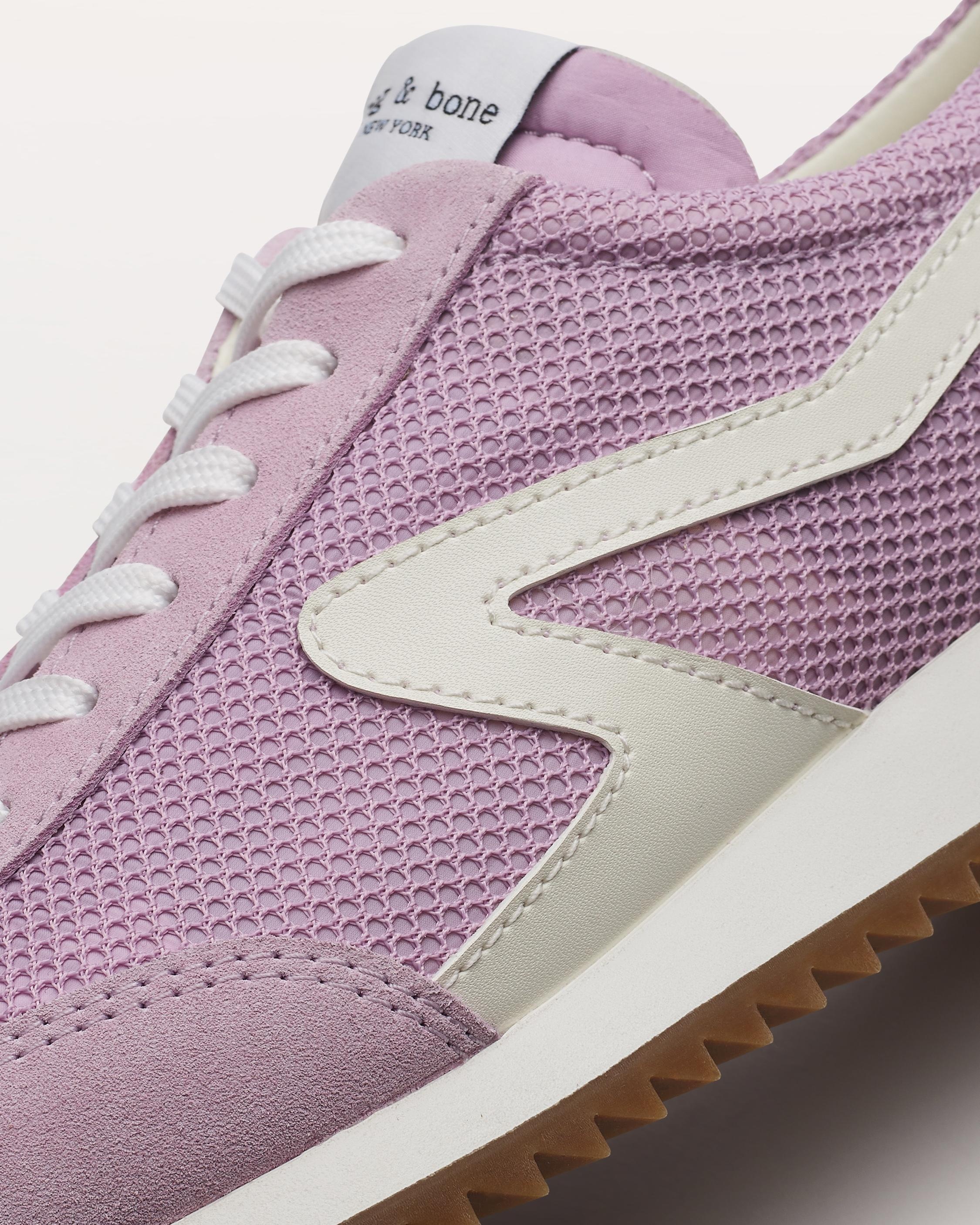 Retro Runner Sneakers
Mesh & Suede - 6