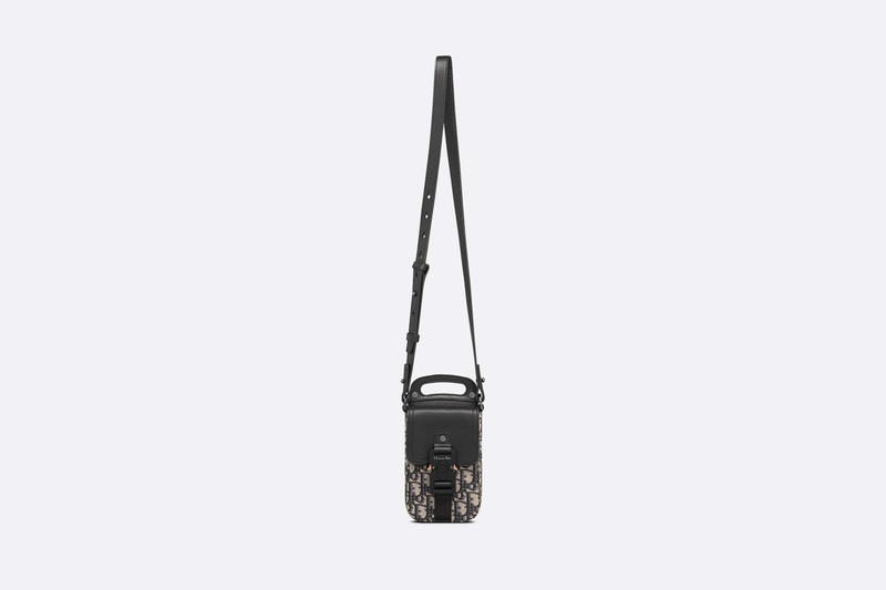 Saddle Vertical Pouch with Strap 4