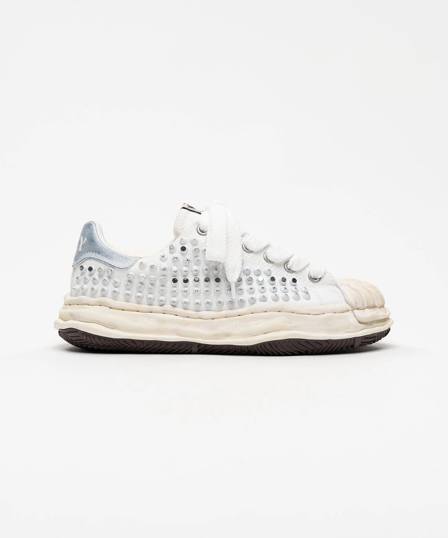【EXCLUSIVE EDITION】"BLAKEY" OG Sole Studded Canvas Low-top Sneakers - 1