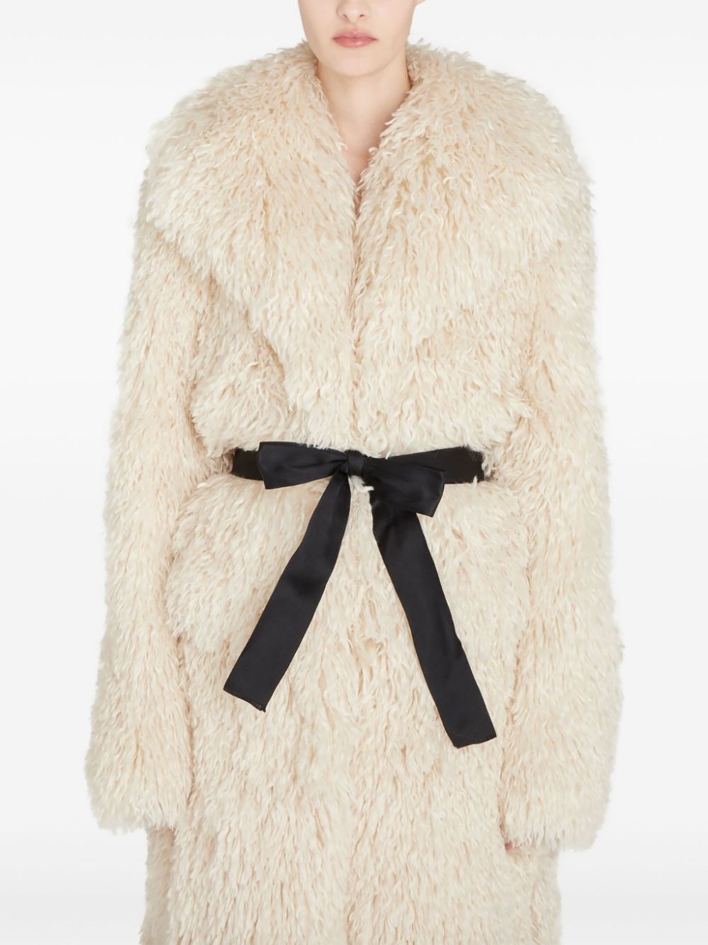 bow-embellished faux fur coat - 5