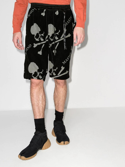 MASTERMIND WORLD skull-print track shorts outlook