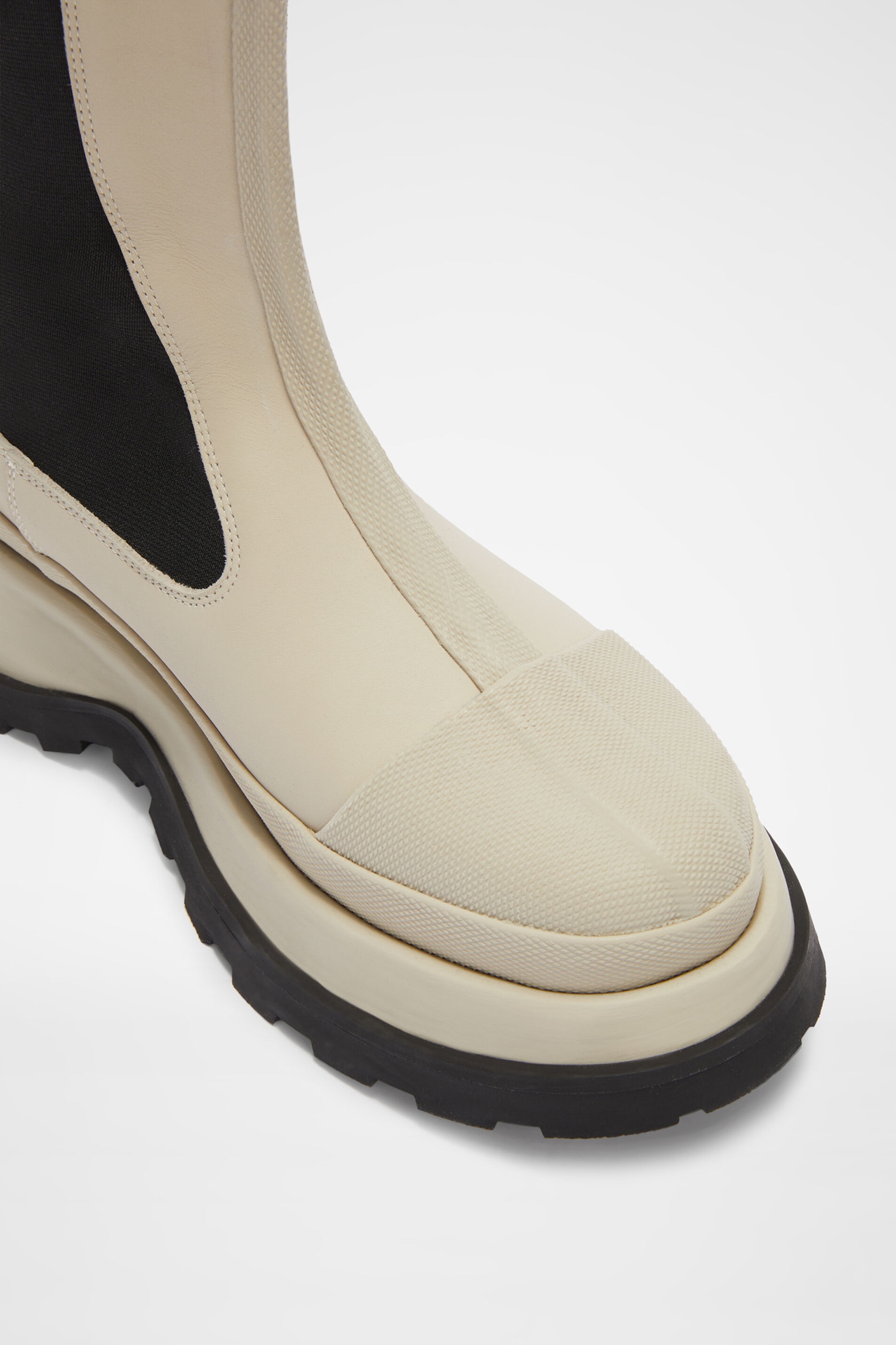 Knee Chelsea Boots - 6