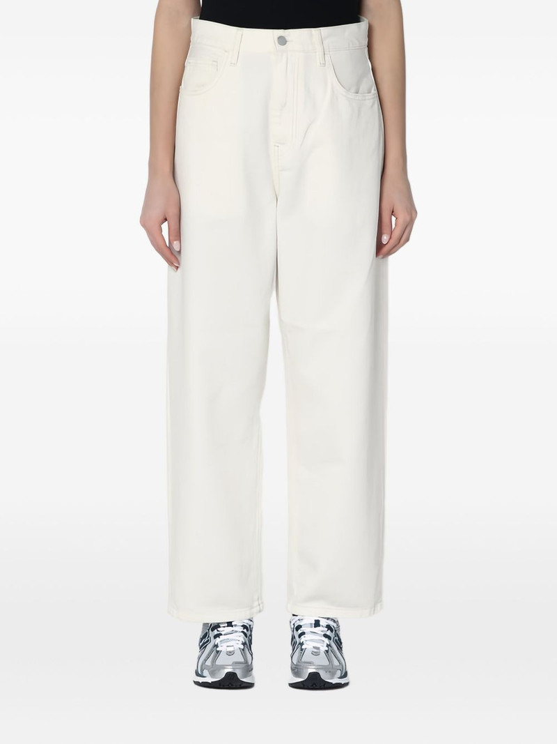 straight-leg jeans 3