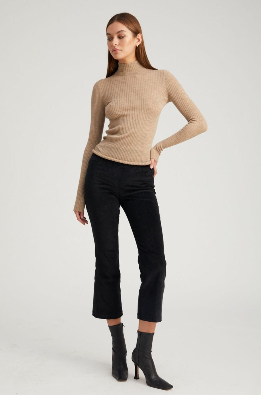 BLACK CORDUROY CROP FLARE PANTS - 2