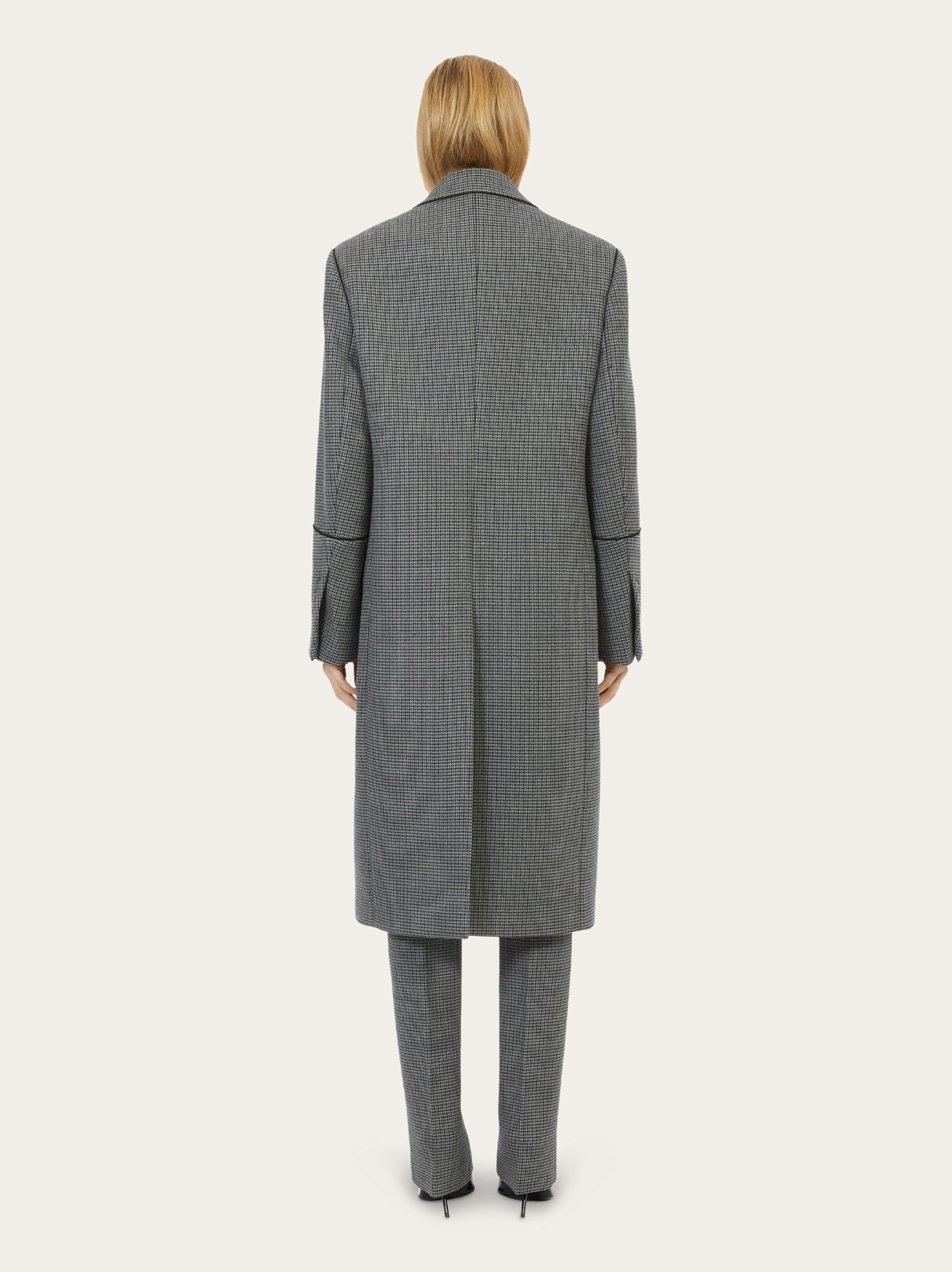 Oversize single breasted coat - 3