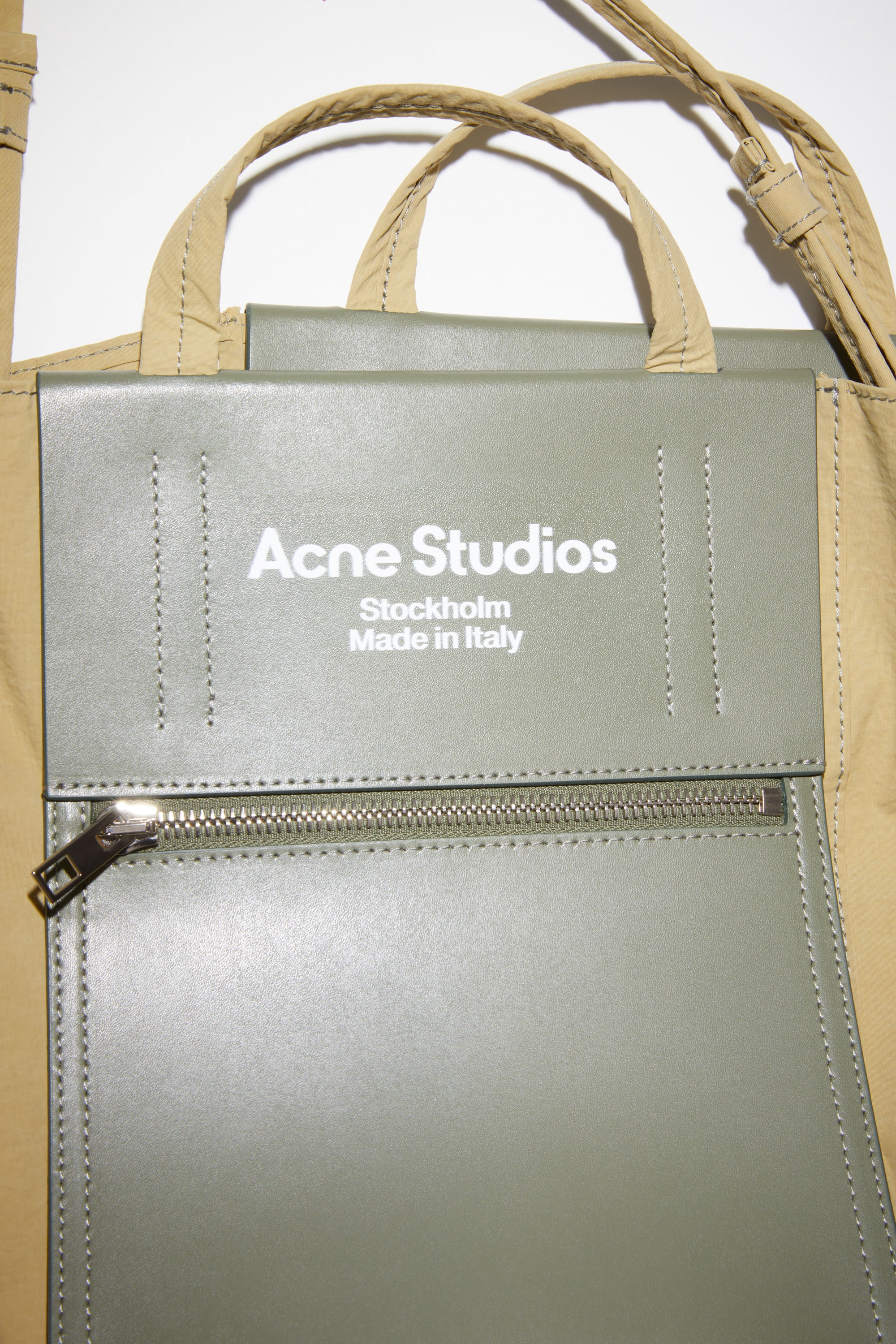 PAPERY NYLON TOTE BAG - Olive green/green - 6