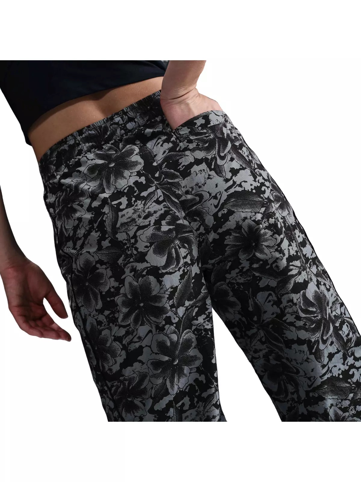 Women's Sportswear Windrunner UV Protection Mid-Rise Woven Printed Pants-Black - 2