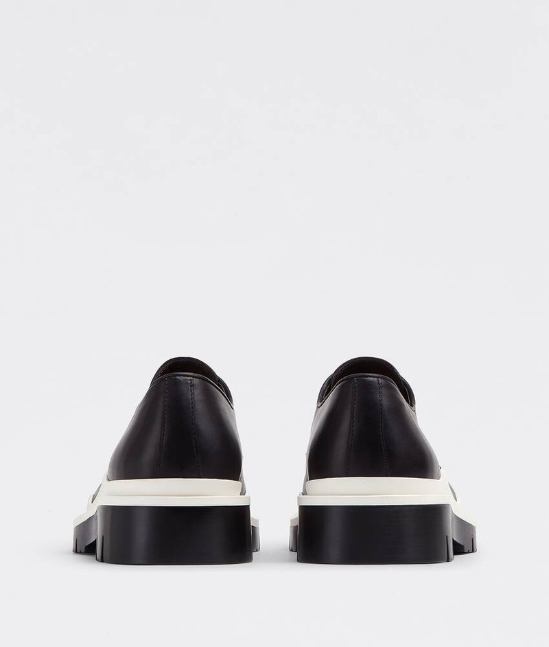 Bottega Veneta tire outlook