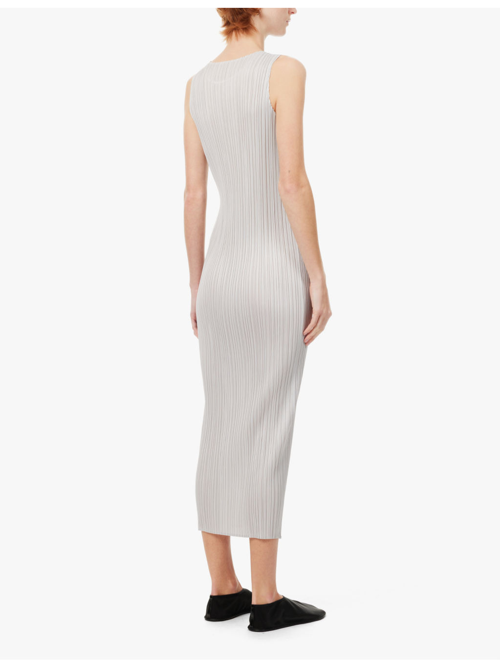 Pleated round-neck knitted midi dress - 4