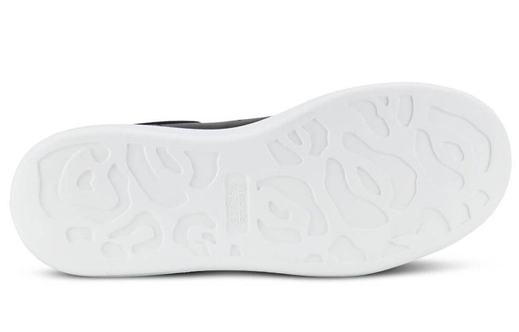 Alexander McQueen Oversized Sneaker 'Black White Sole' 553680WHGP51000 - 5