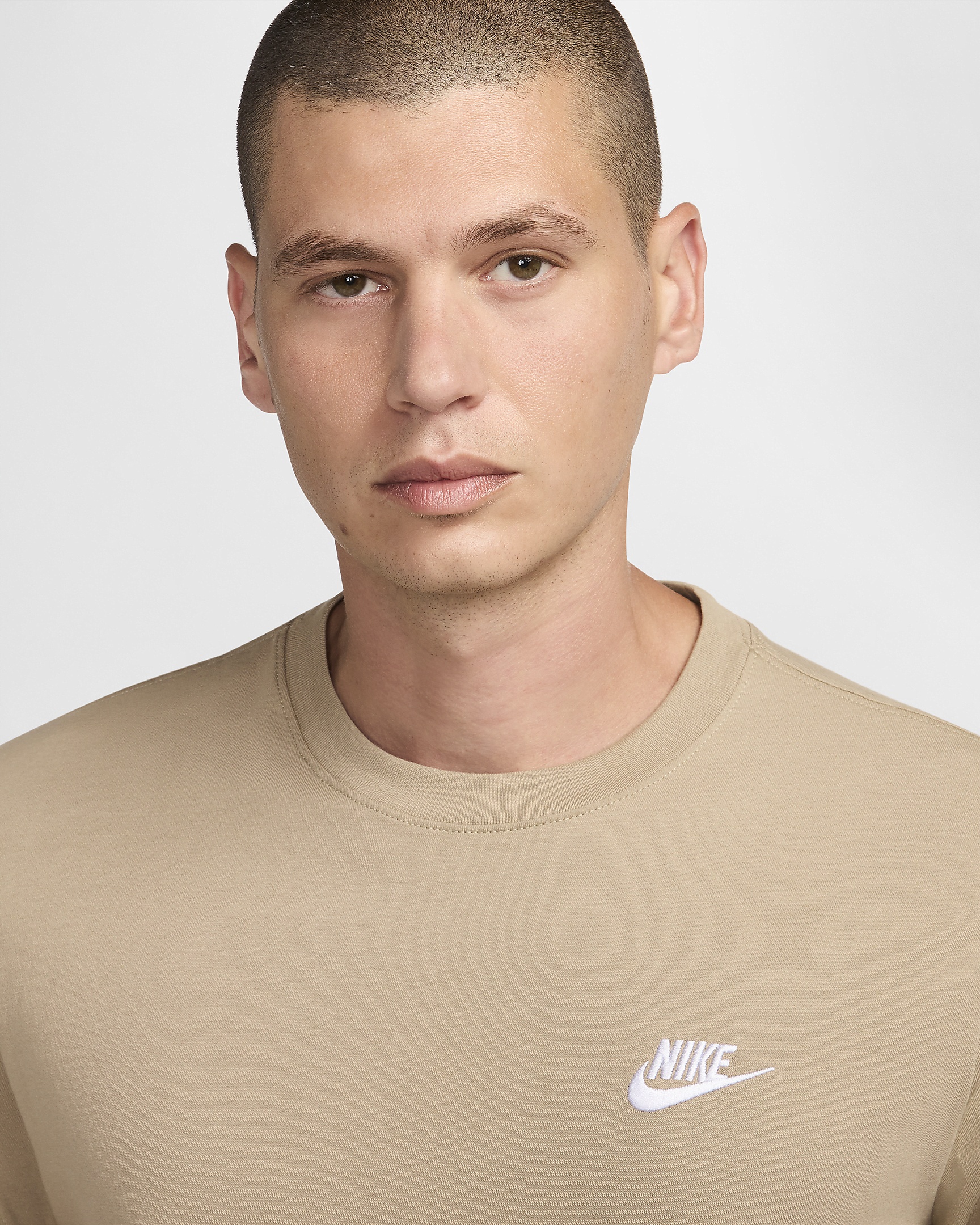 Nike Sportswear Club Men's T-Shirt - 3