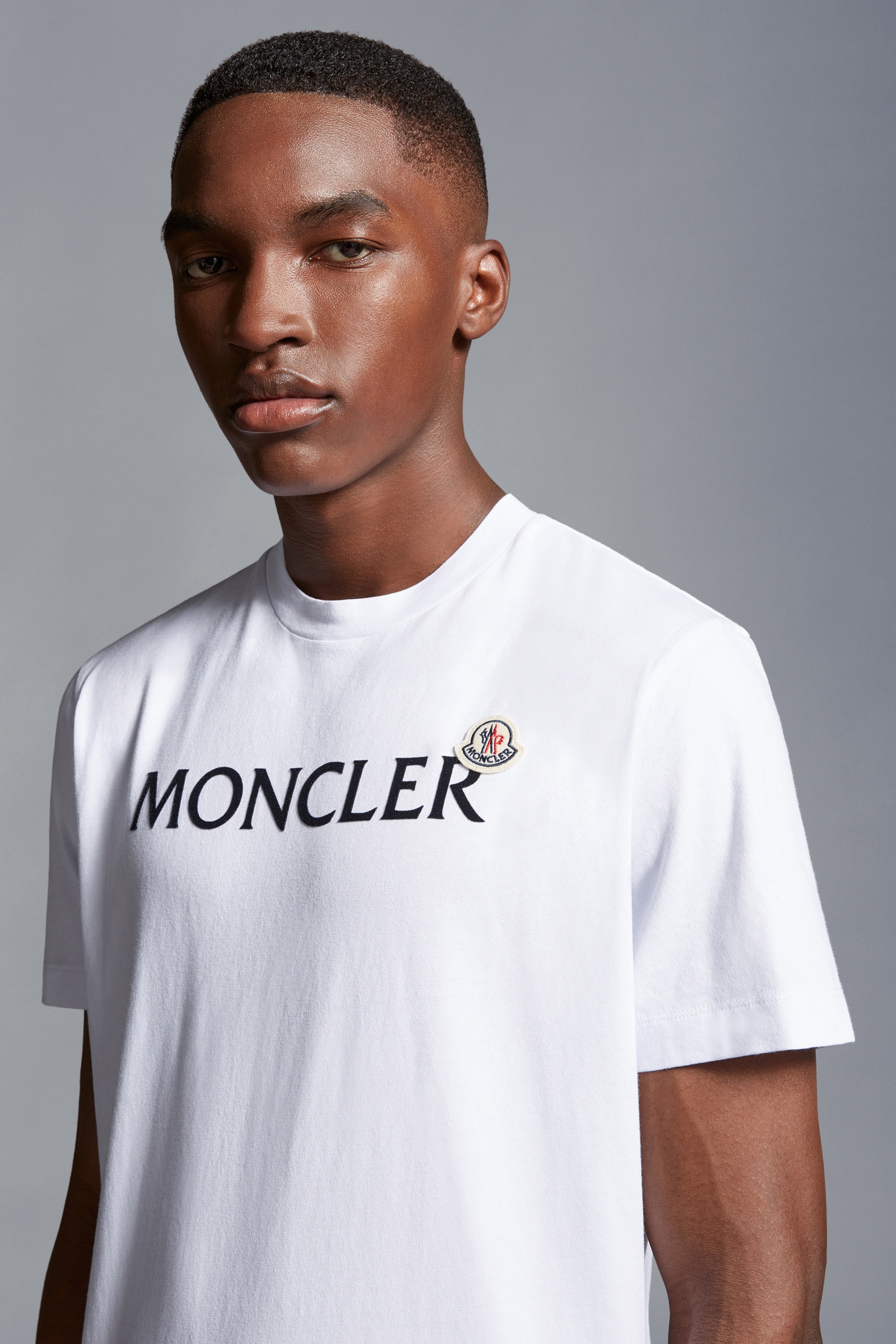 Moncler Logo T-Shirt | REVERSIBLE