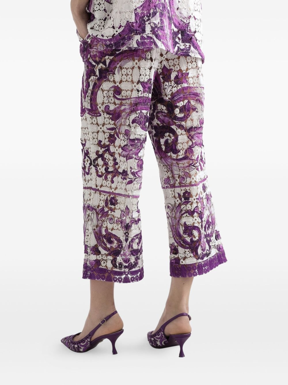 Majolica-print lace trousers - 4