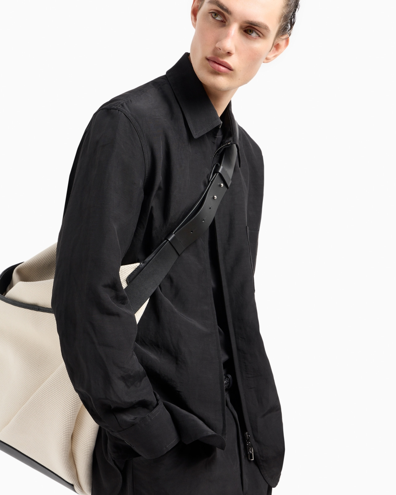 Viscose and linen canvas shirt jacket with zip - 6