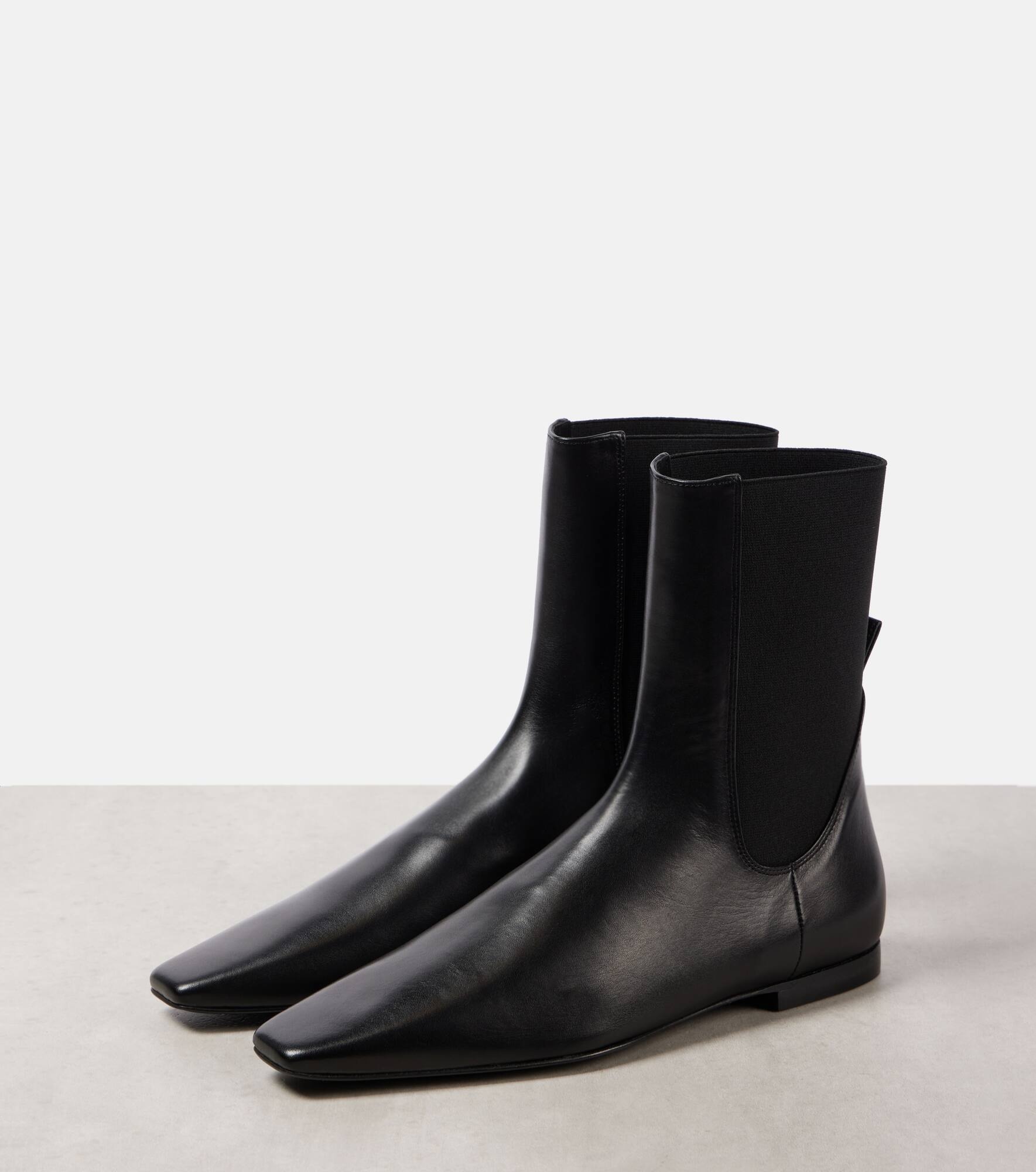 Leather chelsea boots - 4