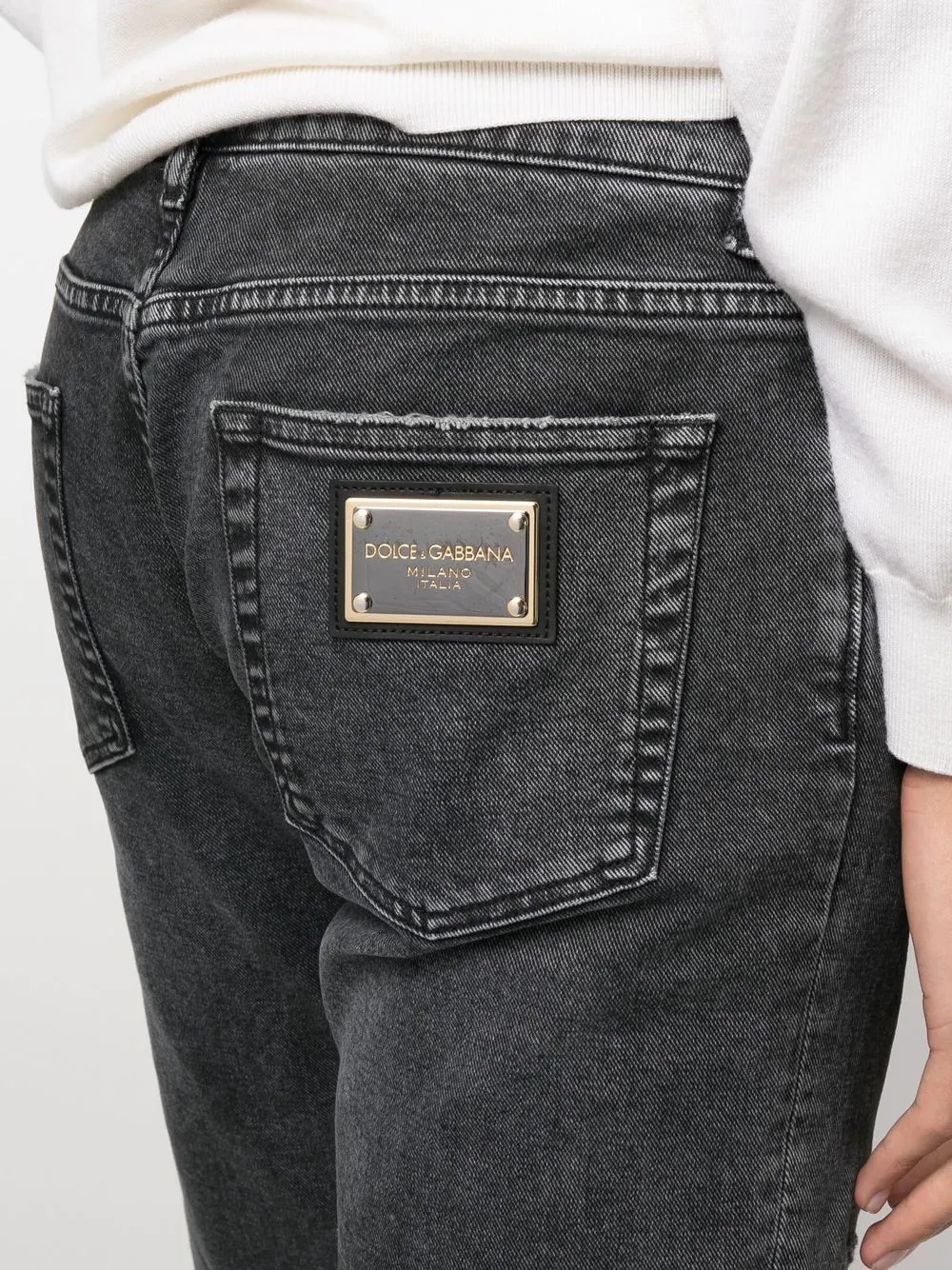 logo-plaque distressed jeans - 5