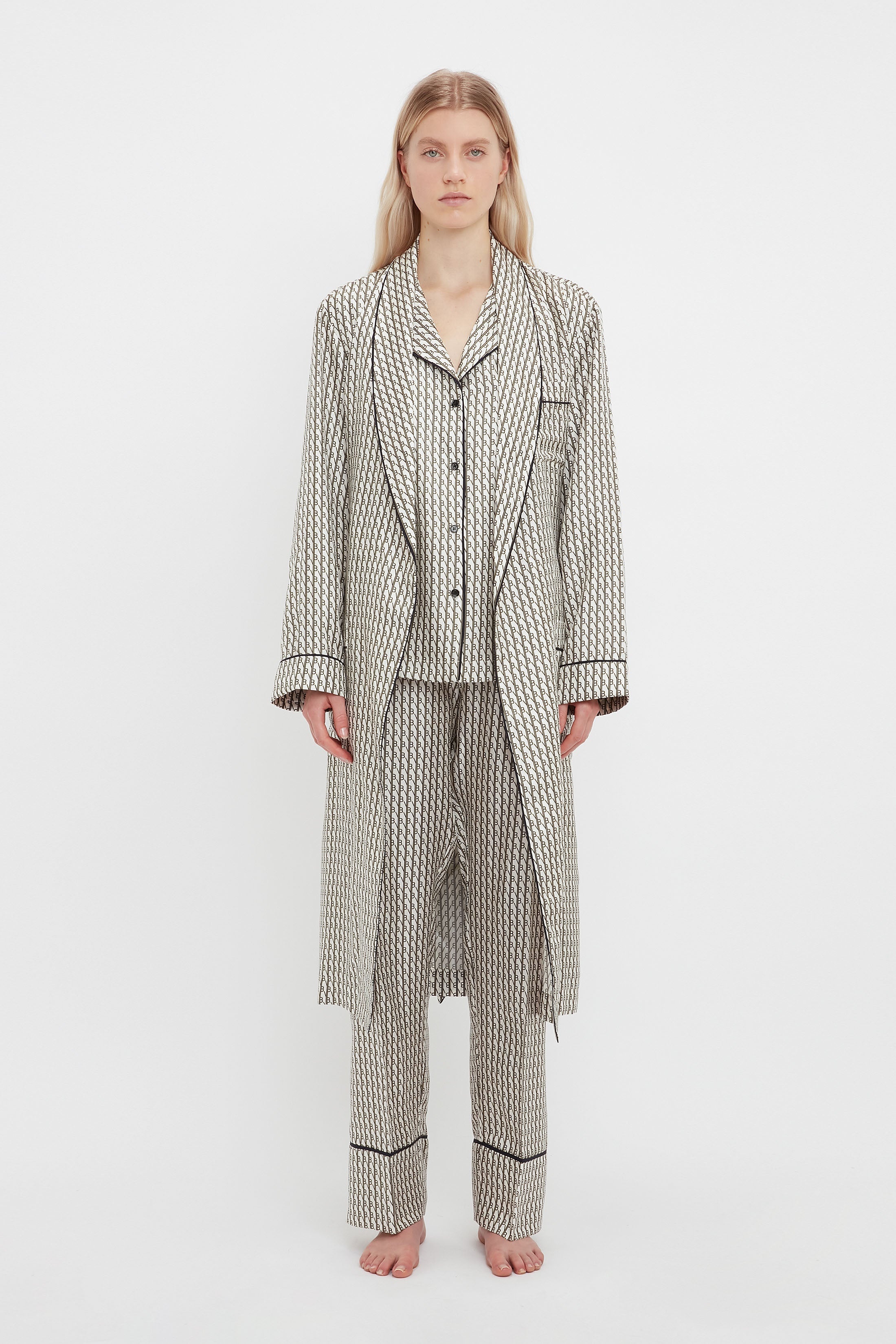 Pyjama Robe In VB House Monogram Jacquard - 4