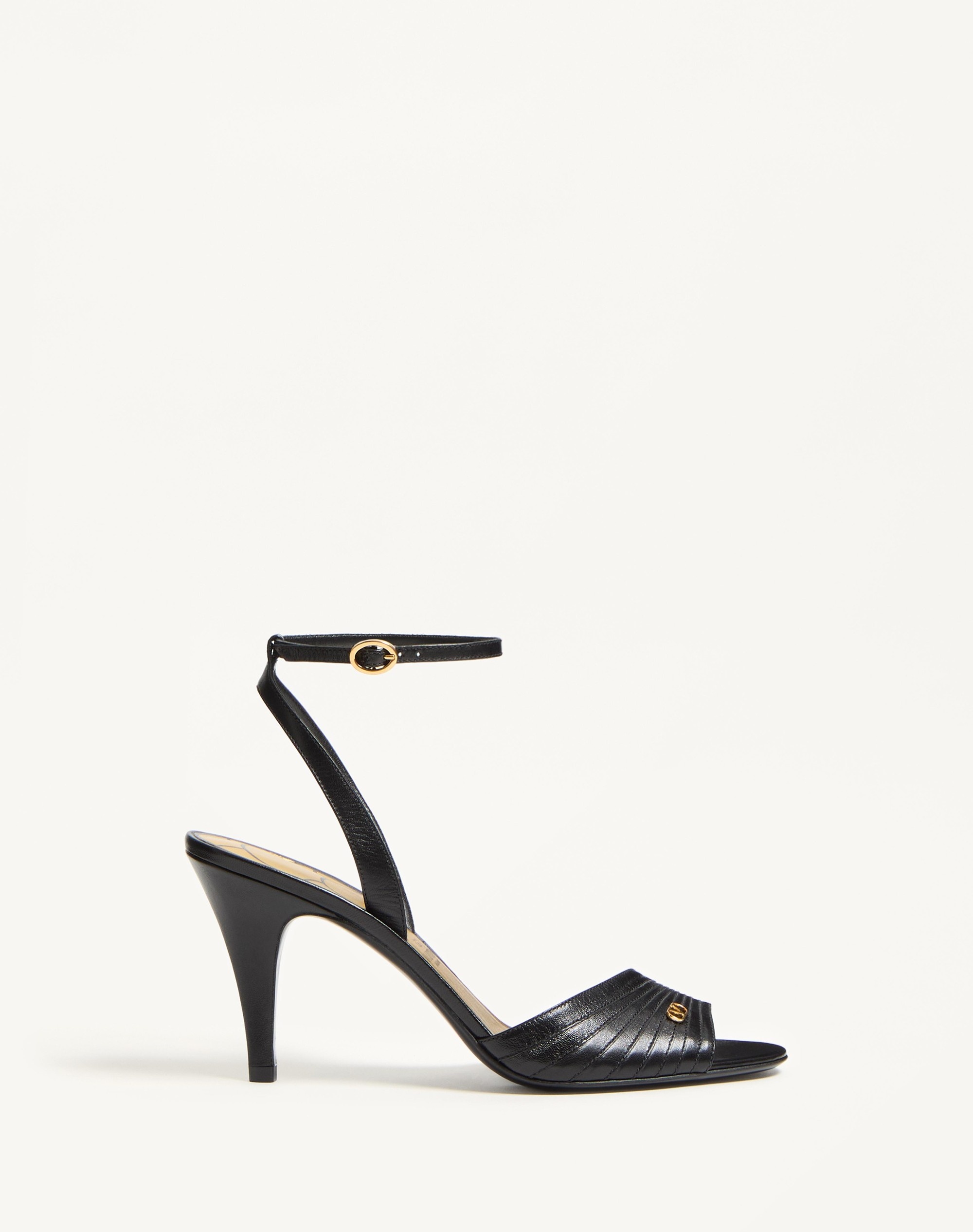 【関税＆送料込み】Valentino Garavani Ladycrush Kidskin San Ladycrush Sandal In Kidskin 85mm for Woman in Ivory
