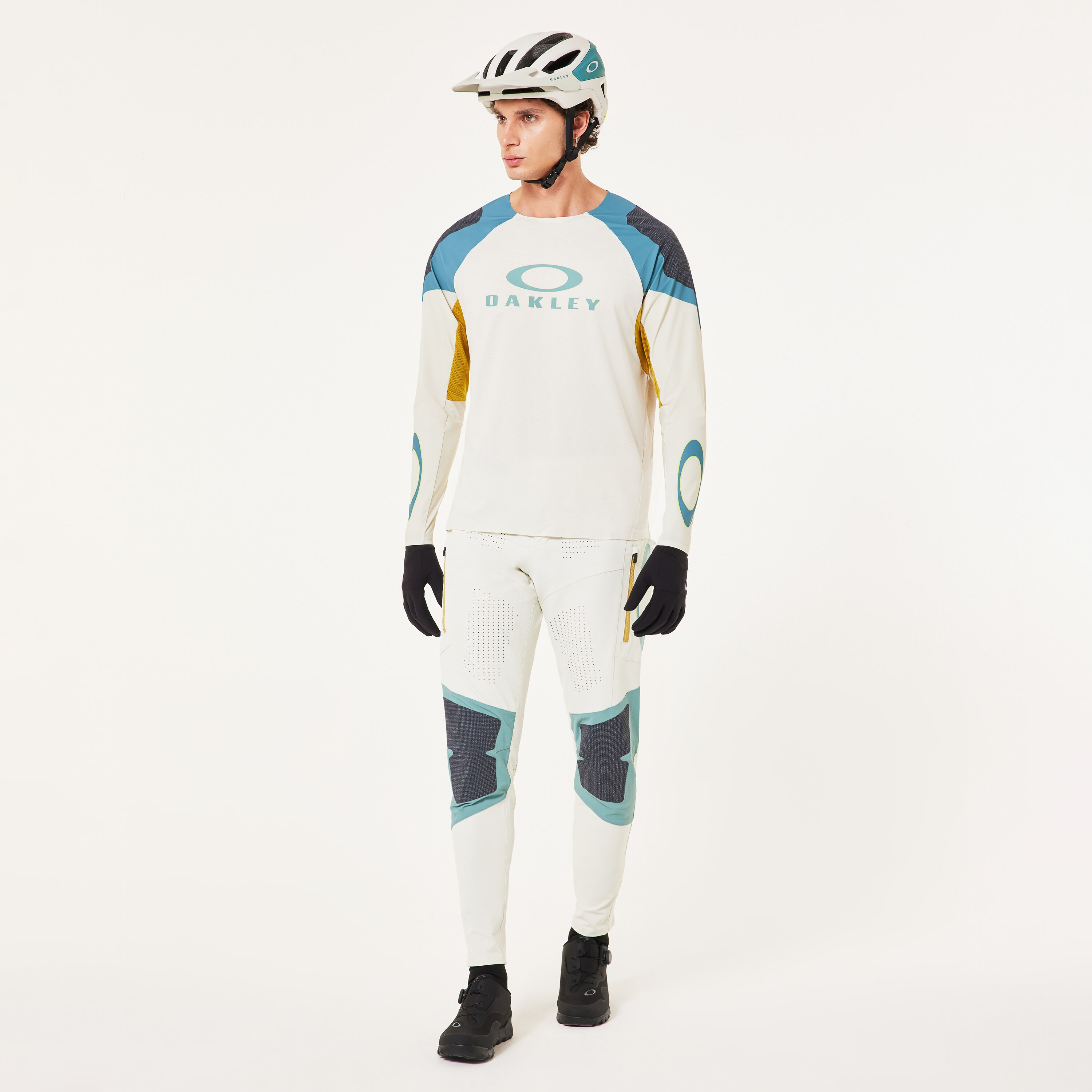 Seeker Edge Pant - 10