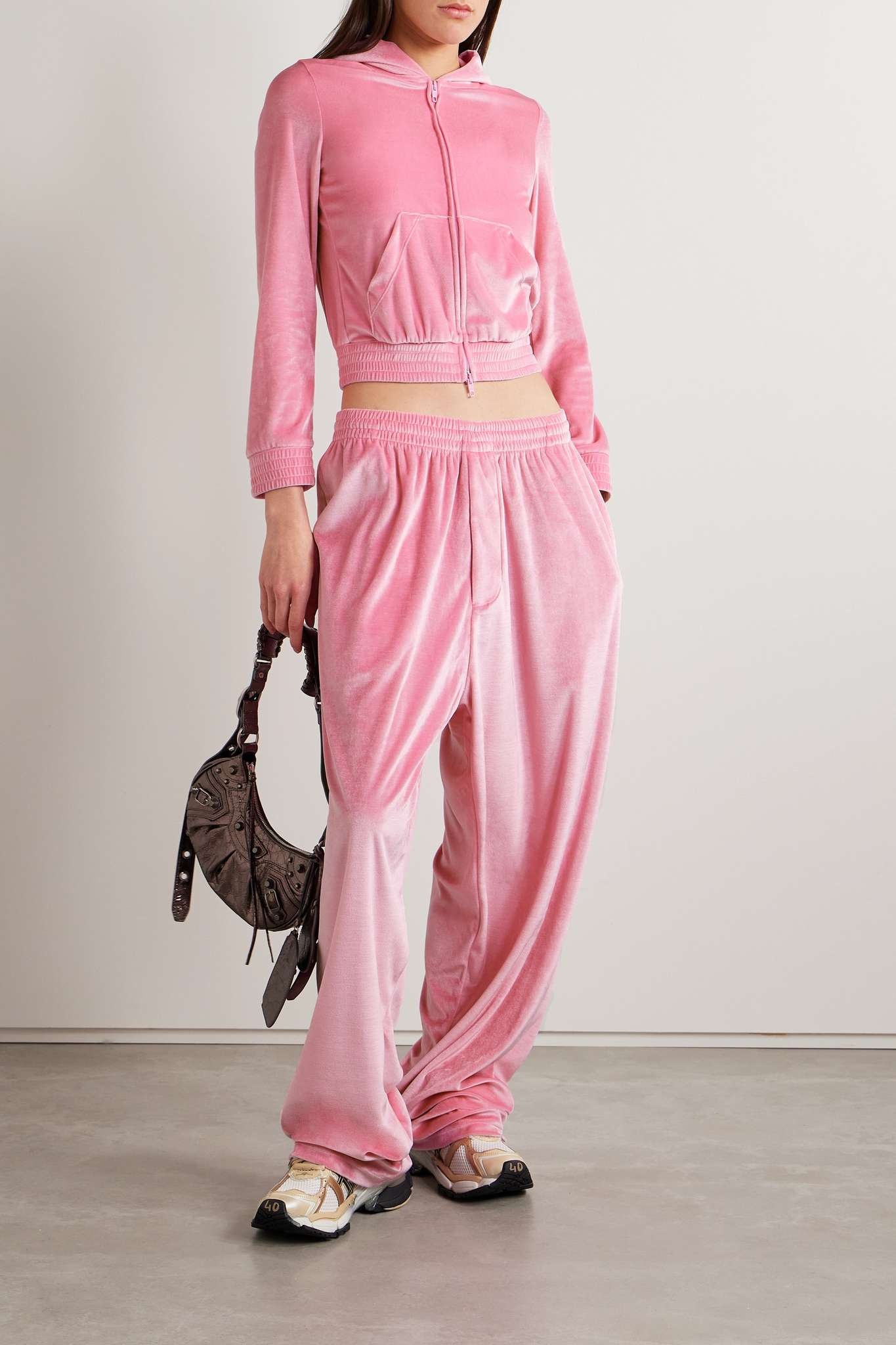 Offshore Baggy Sweatpants in Pink