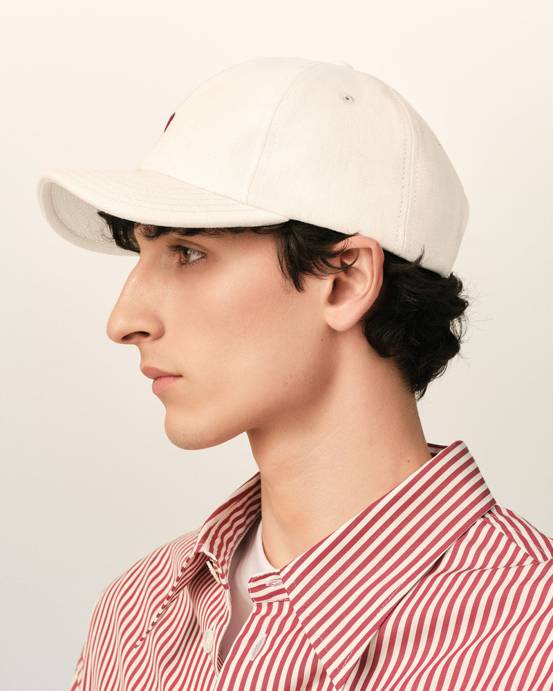WHITE COTTON CAP WITH AMI DE COEUR ARROW 5