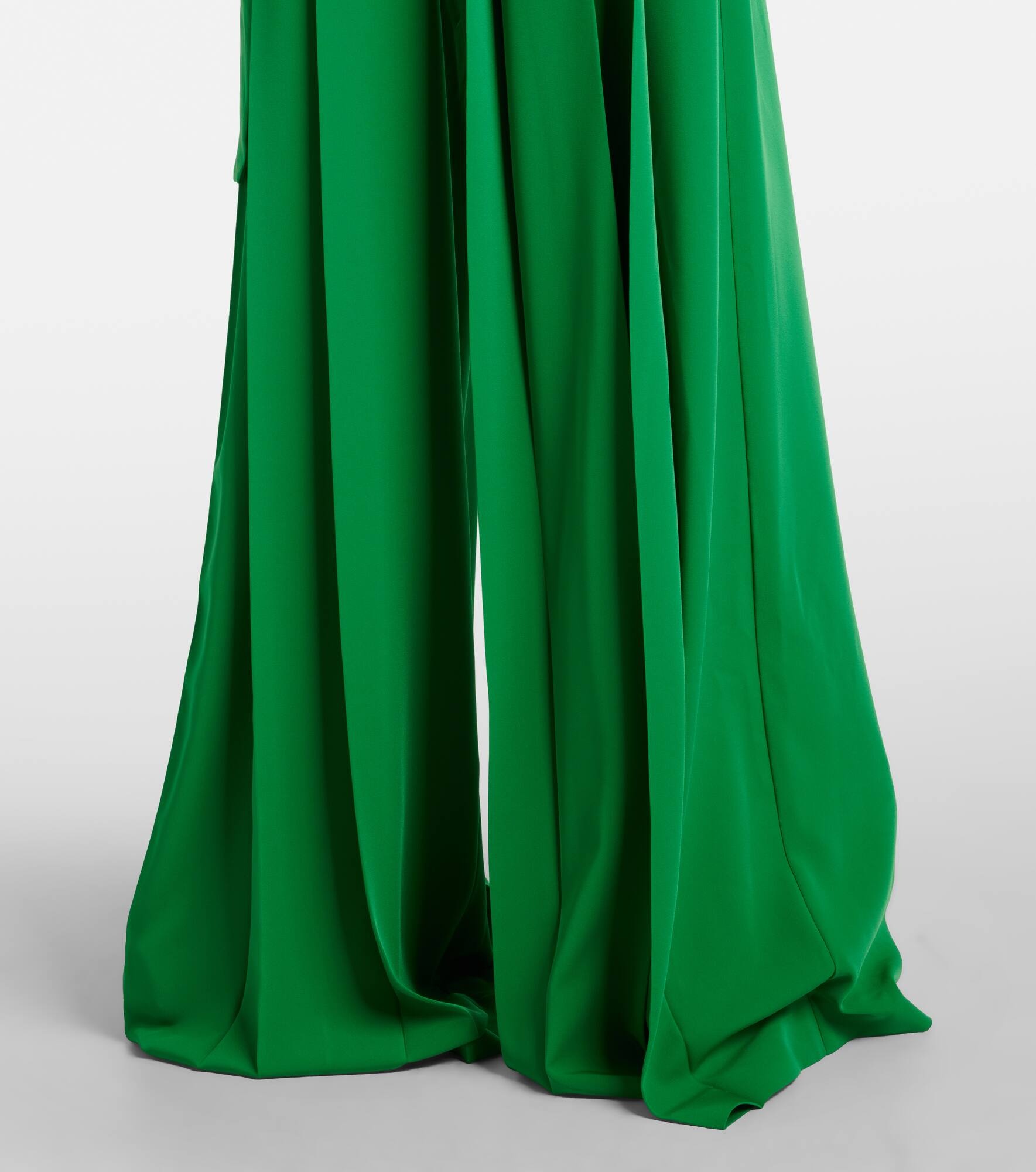 Open-back crêpe jumpsuit - 5