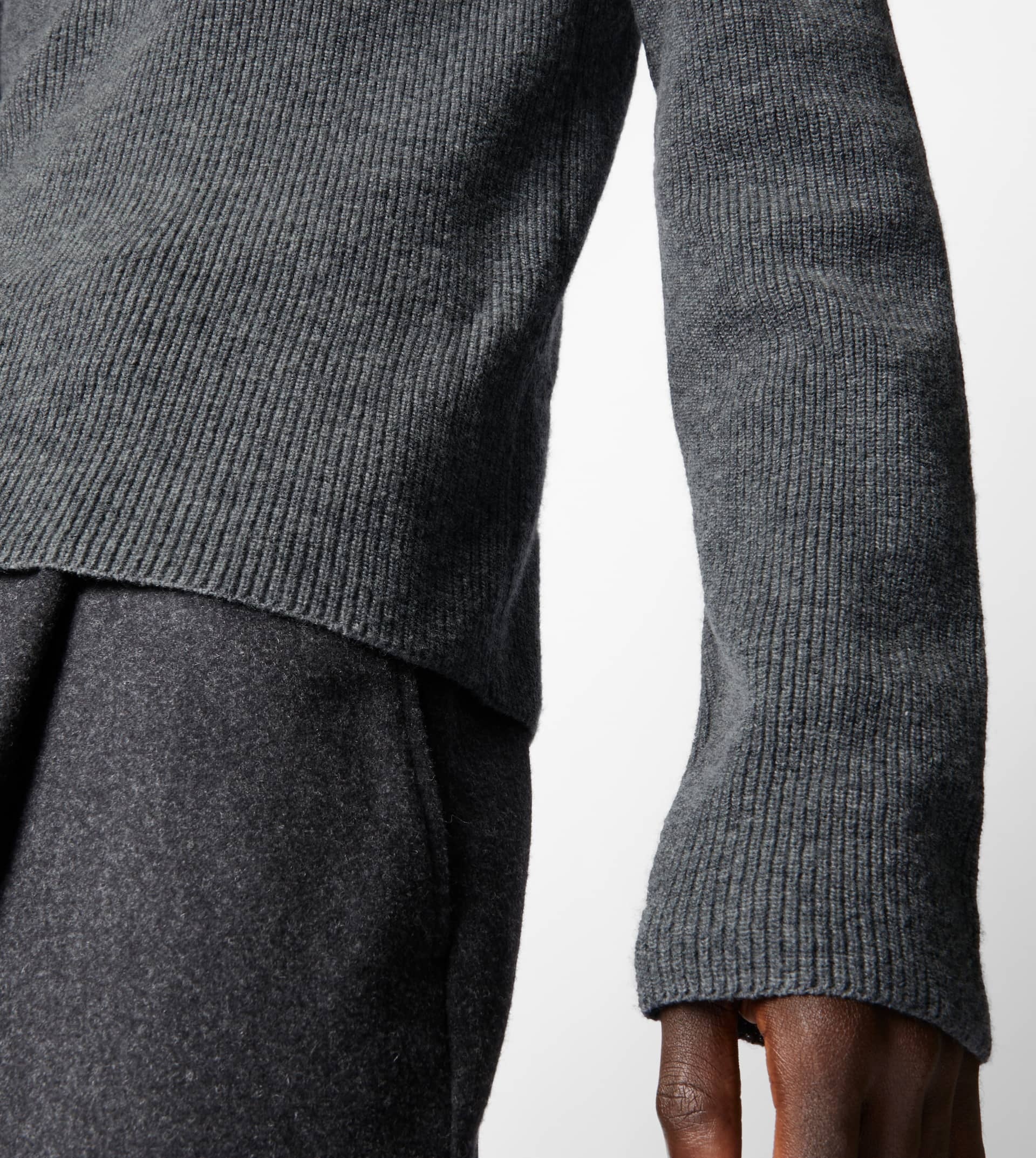 TURTLENECK IN WOOL - GREY - 4