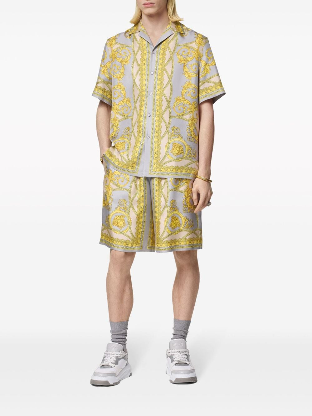 Versace Shorts Golden - 4