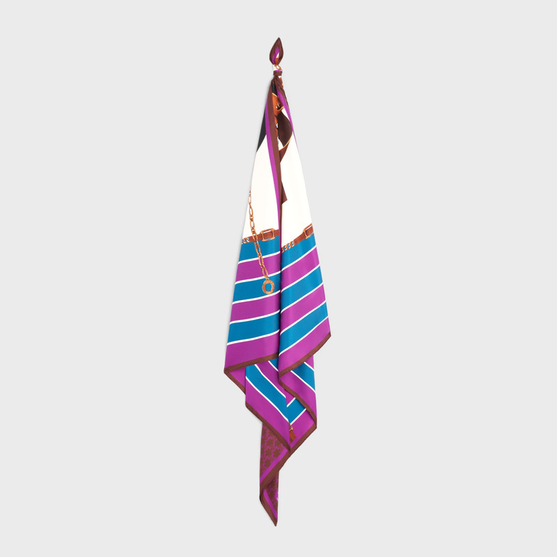 square IN silk twill 3