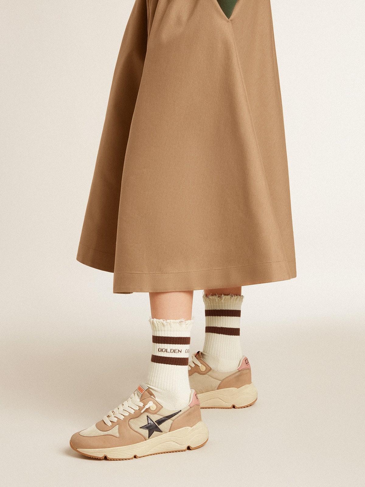 Worn-white socks with distressed details and brown stripes - 2