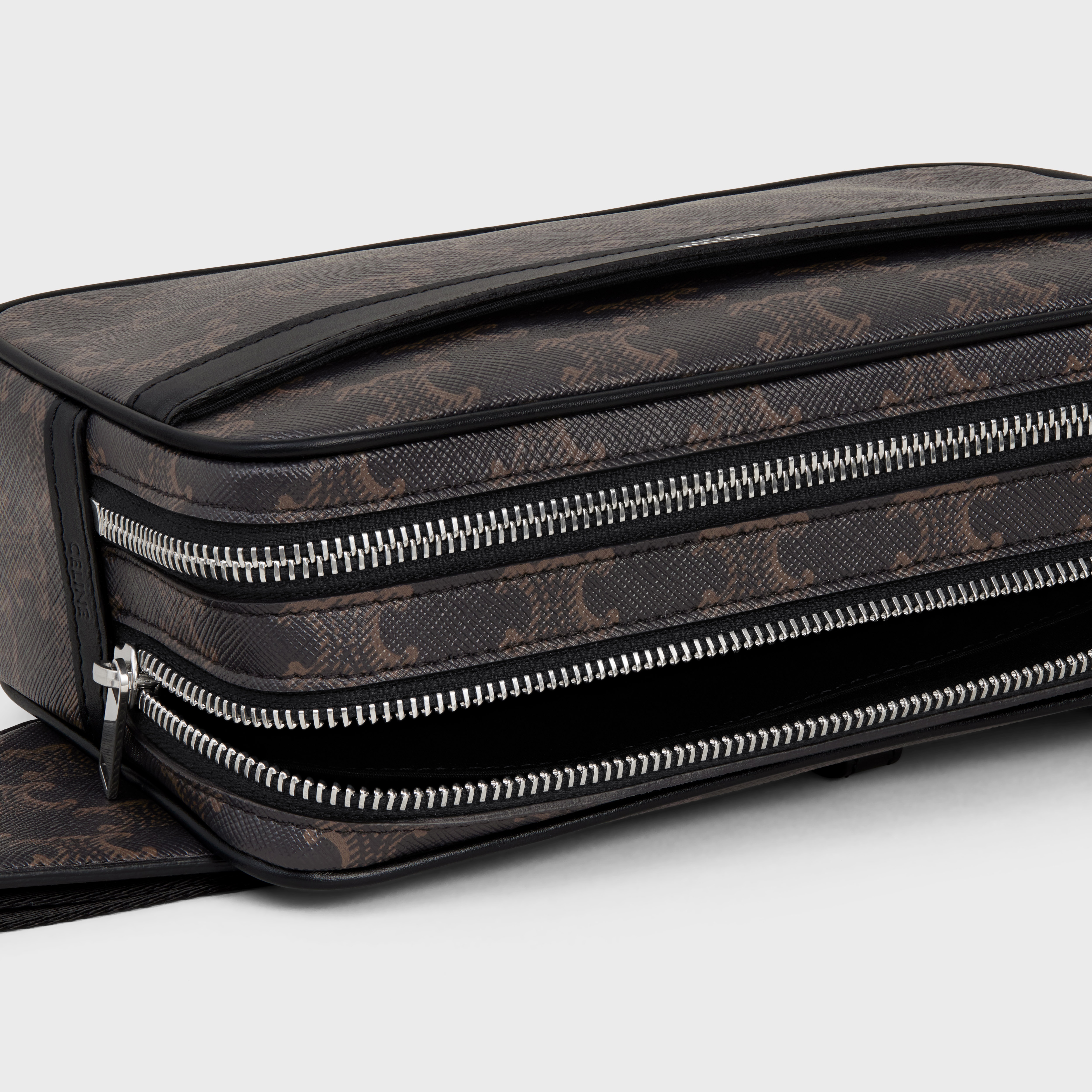 BELT BAG in Triomphe Canvas and calfskin - 4
