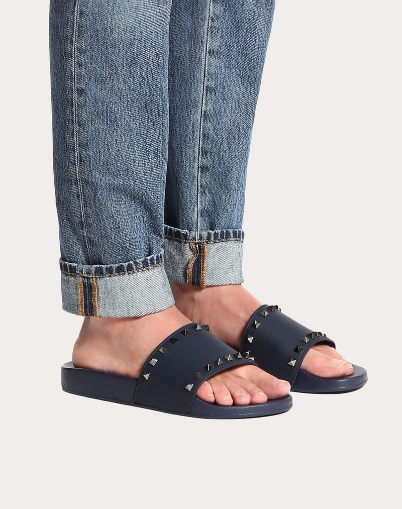 ROCKSTUD RUBBER SLIDER SANDAL 6
