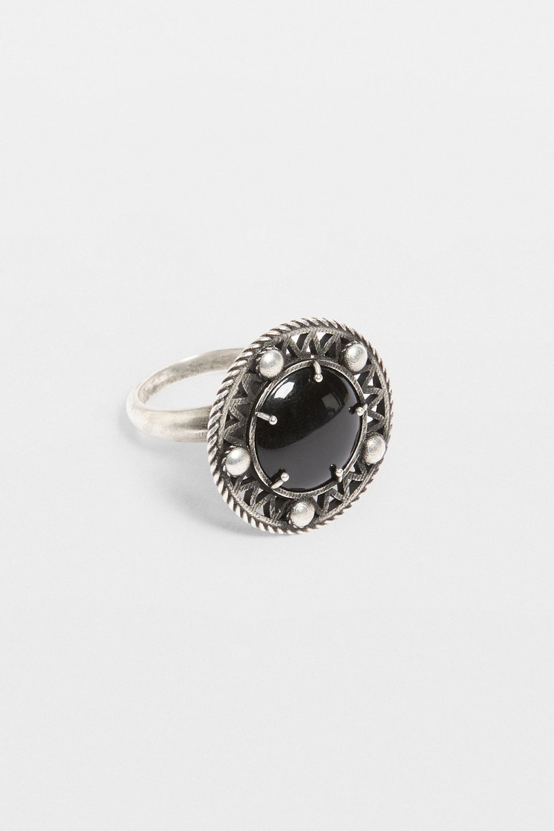 Orm Grained Cabochon Ring 1