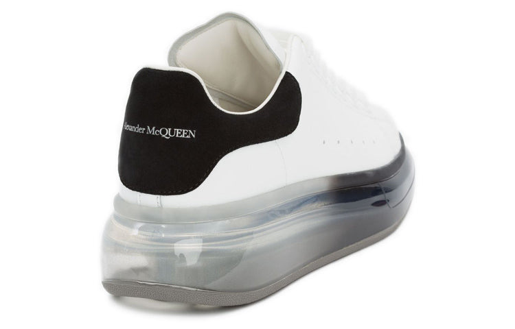 (WMNS) Alexander McQueen Oversized Sneaker 'Black Sole Black' 611698WHX9V9061 - 3