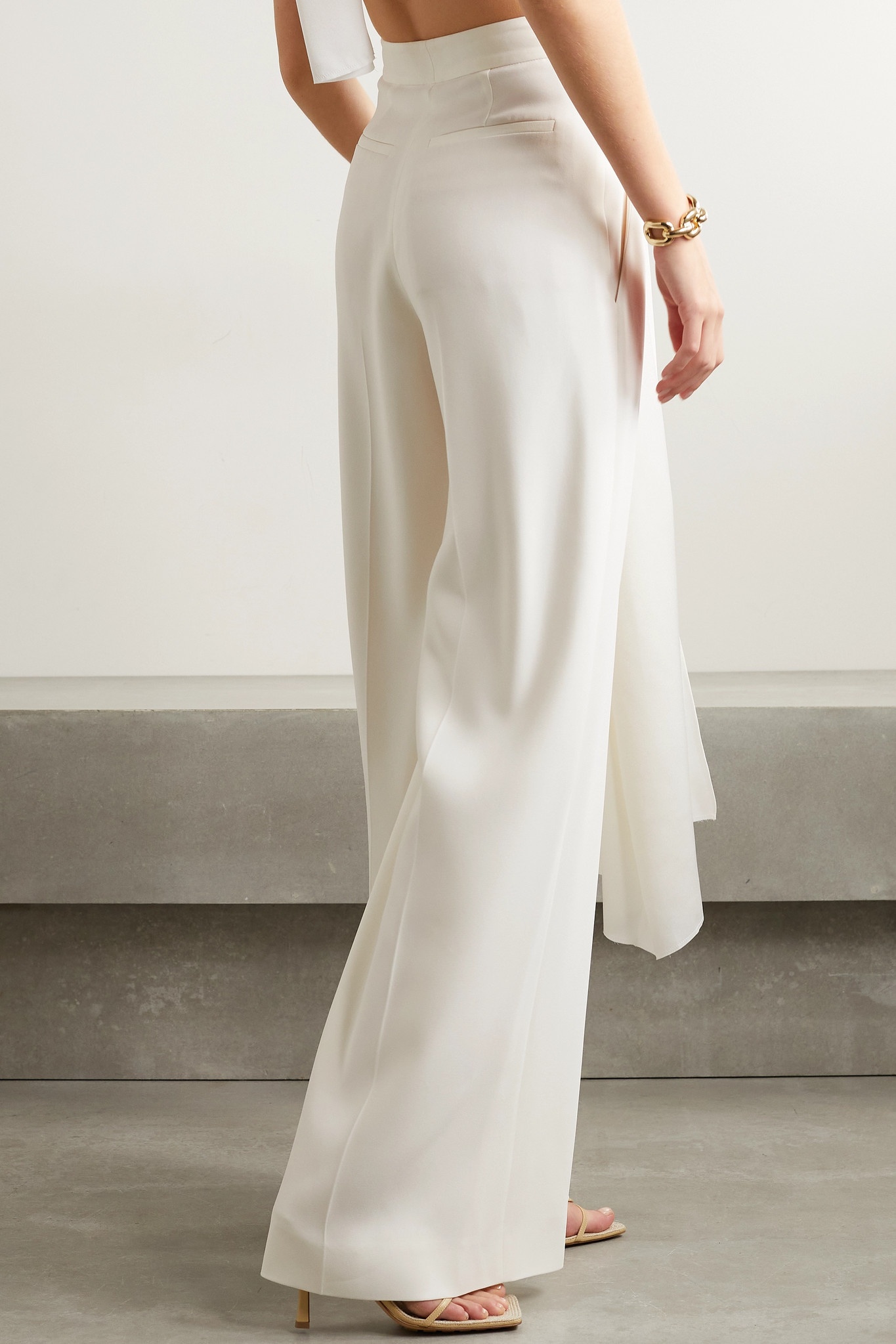 Silk-blend crepe wide-leg pants - 3